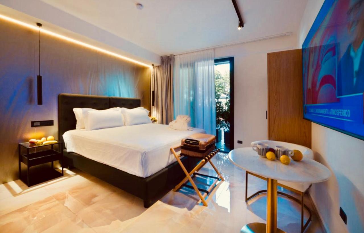 Boutique Hotel Сирмионе Экстерьер фото
