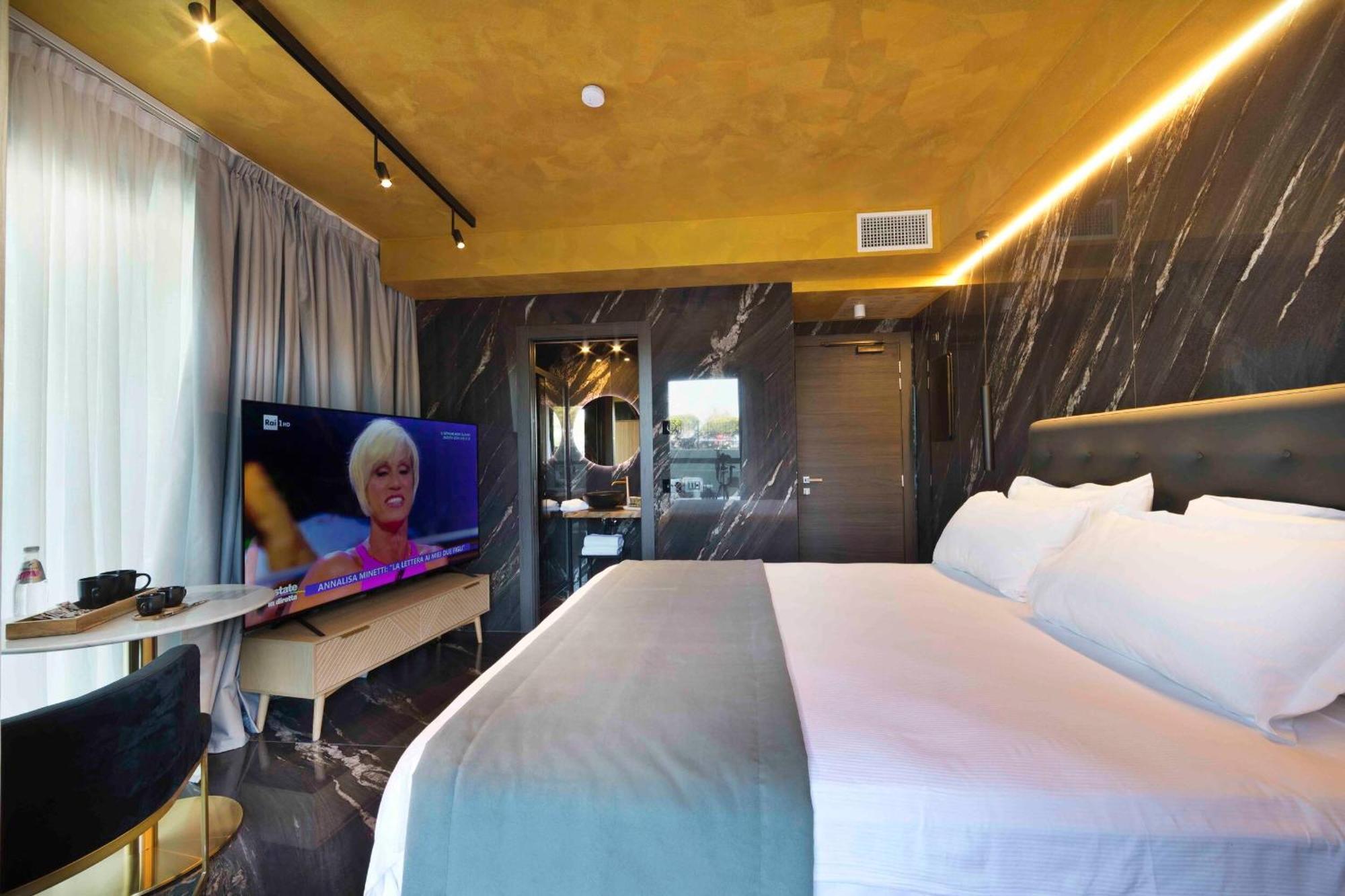 Boutique Hotel Сирмионе Экстерьер фото
