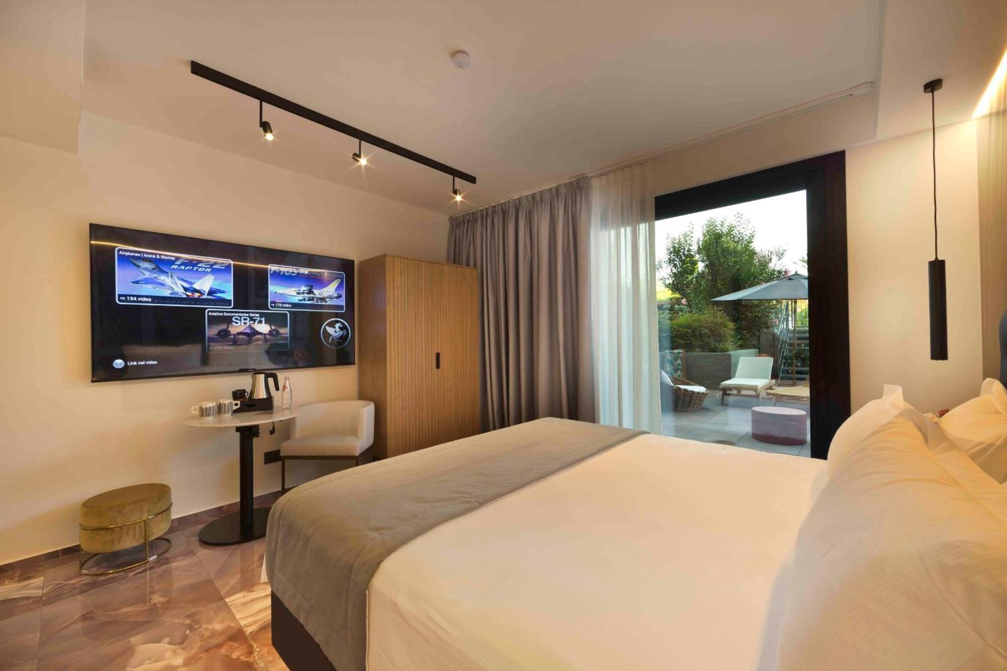Boutique Hotel Сирмионе Экстерьер фото
